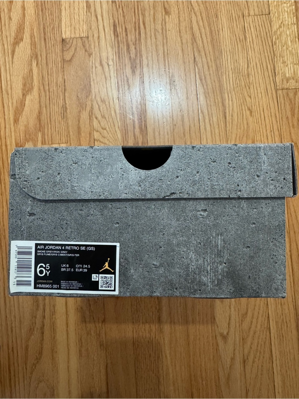 Menโs or Womenโs Air Jordan Gray, brand new.